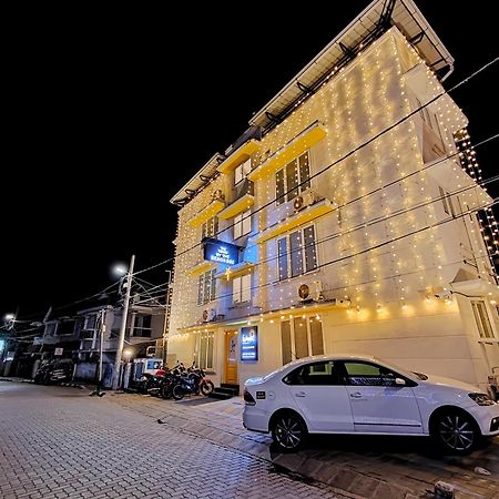 The Waves Fortkochi Exterior photo