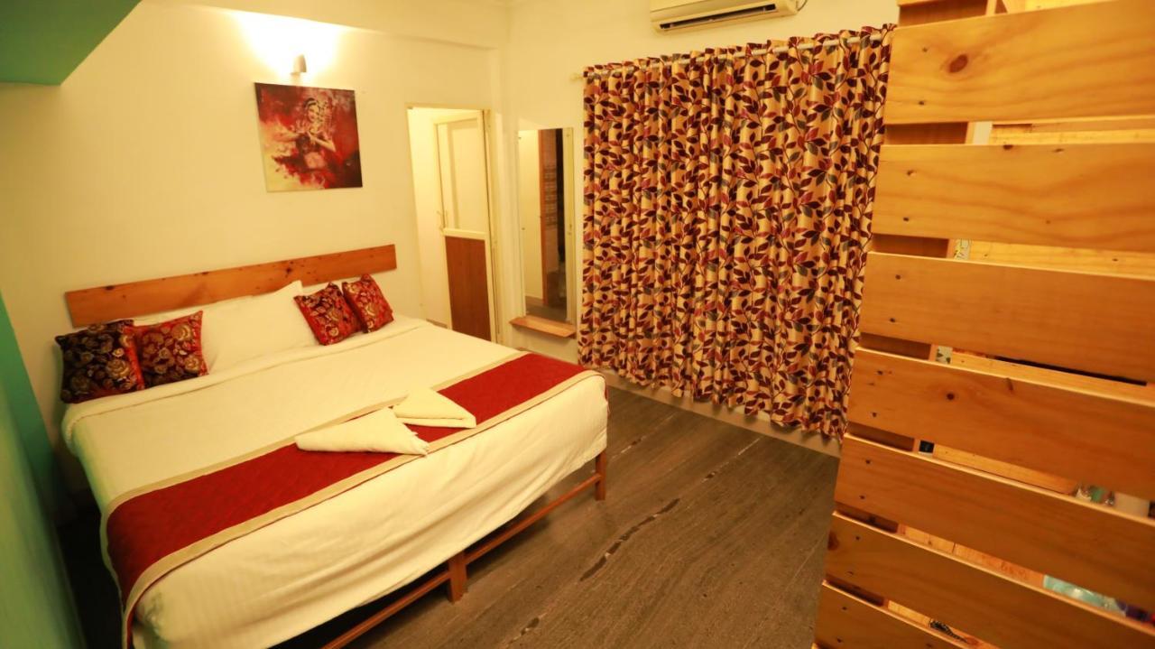 The Waves Fortkochi Exterior photo