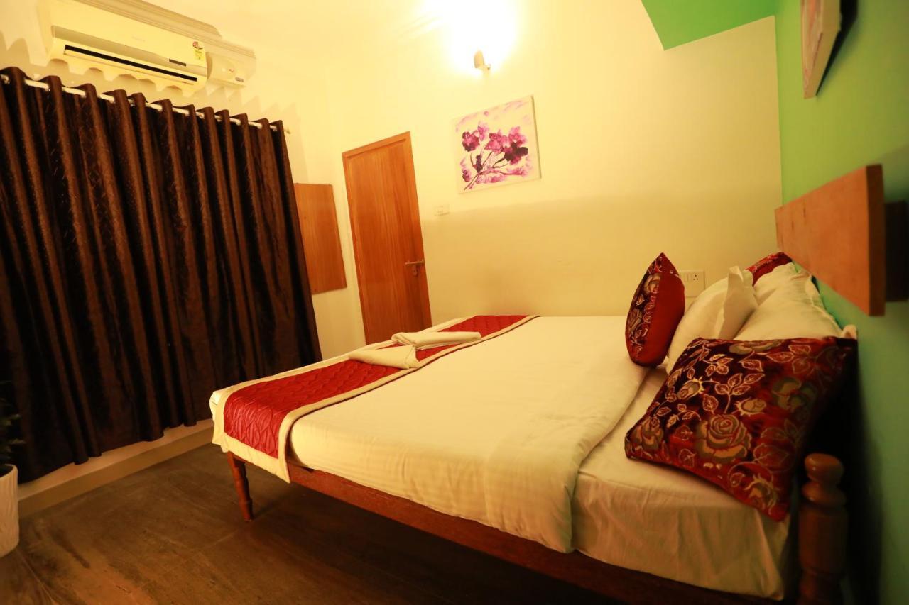The Waves Fortkochi Exterior photo