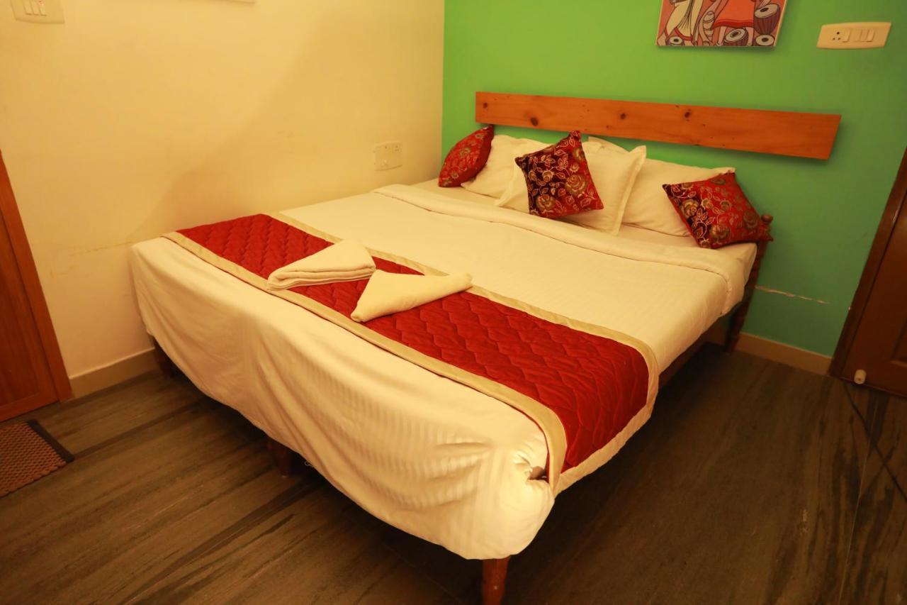 The Waves Fortkochi Exterior photo
