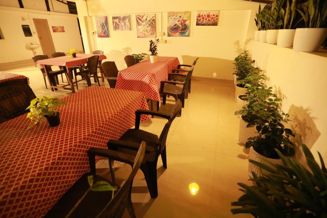 The Waves Fortkochi Exterior photo