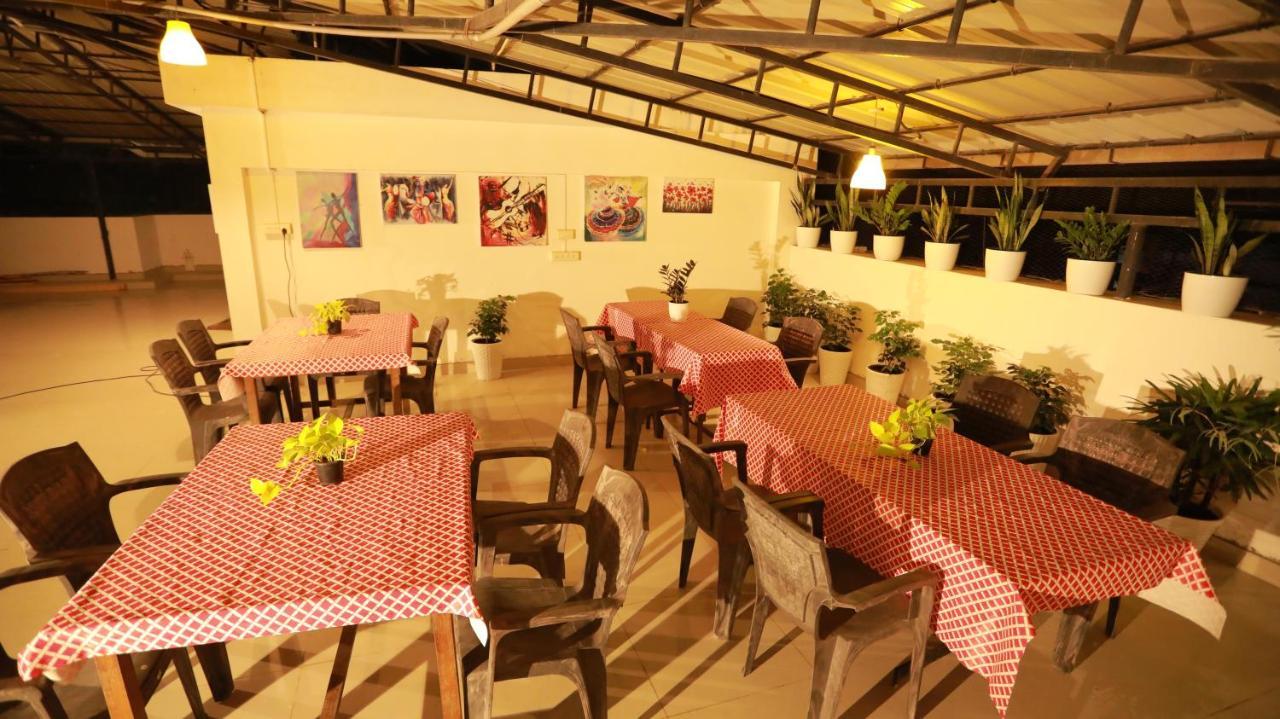 The Waves Fortkochi Exterior photo